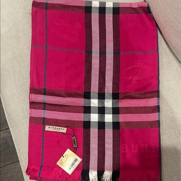 Burberry Fuchsia and Black Plaid Scarf - Picture 2 of 8
